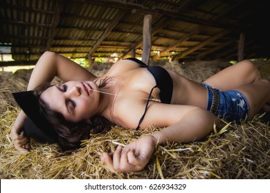 ahsan ali ansari recommends sexy farm girl tumblr pic