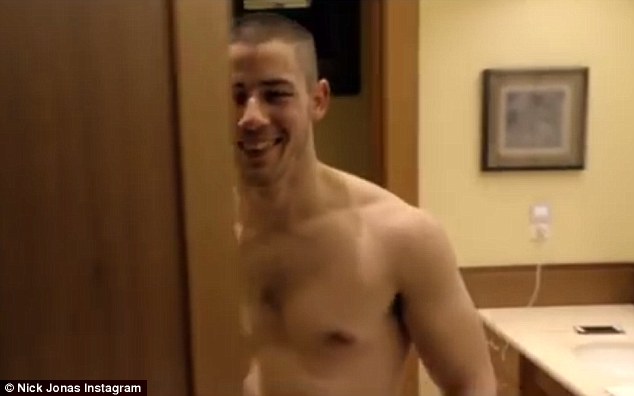 Nick Jonas Caught Naked cant sleep
