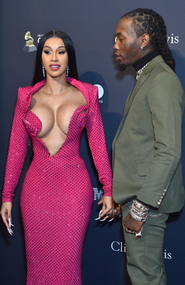 digman recommends Cardi B Nipple Slip