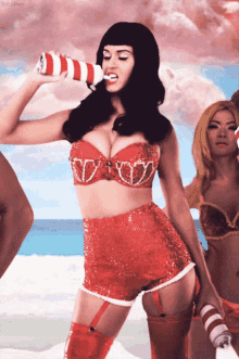 david dulude recommends katy perry nude gif pic