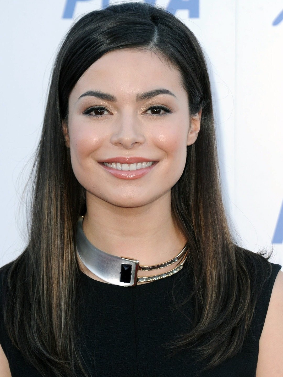 billie reid share miranda cosgrove fake pics photos