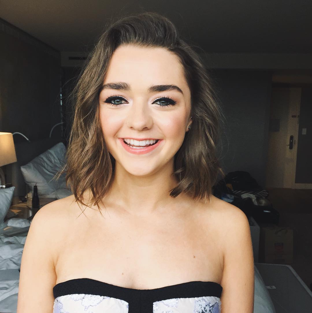 cyan brown add maisie williams japan topless photo