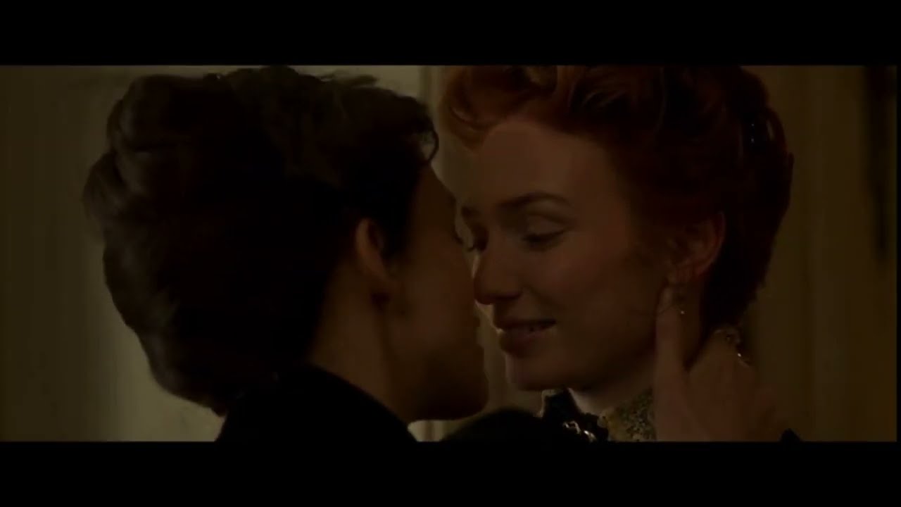 Best of Keira knightley lesbian kiss