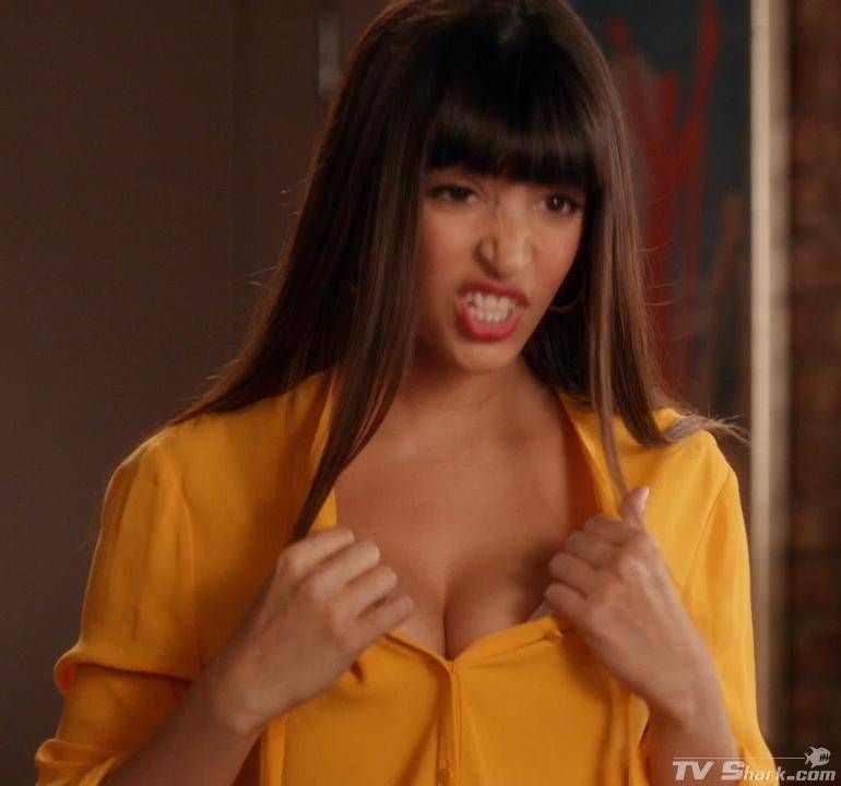 cyril manalo recommends hannah simone boobs pic