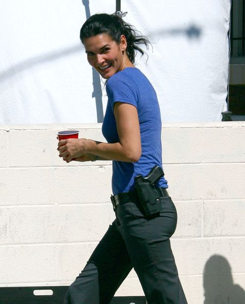 angie harmon booty