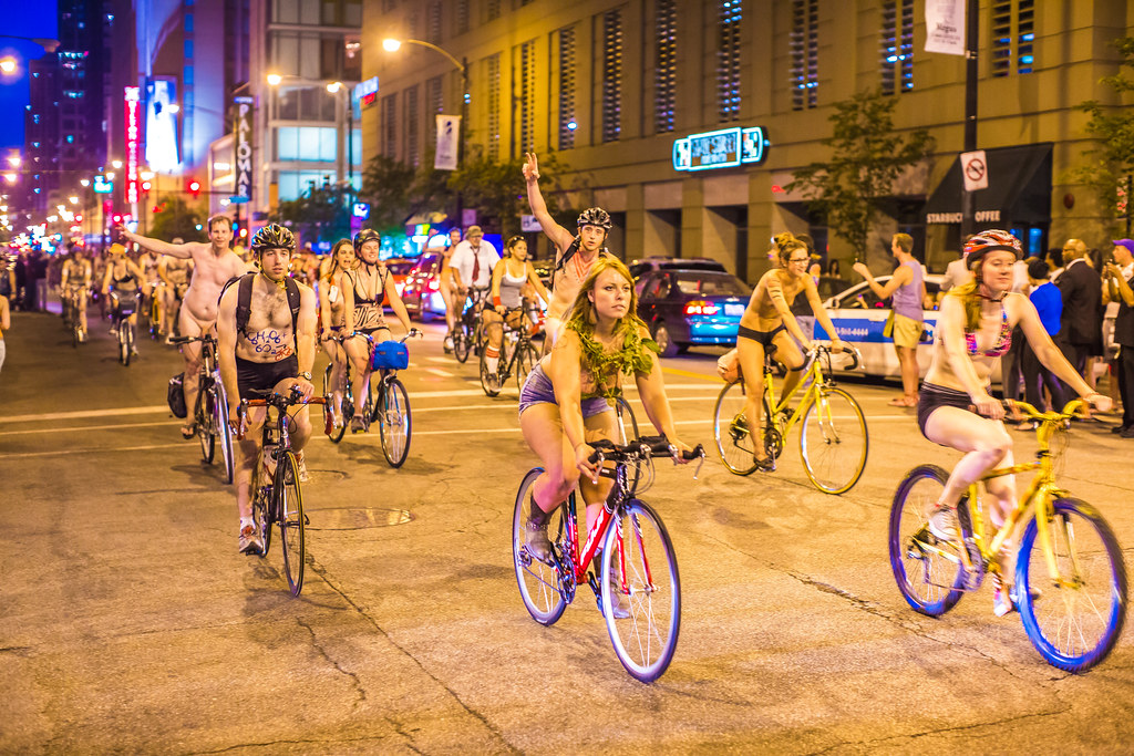 danger lady add photo nude bike ride chicago