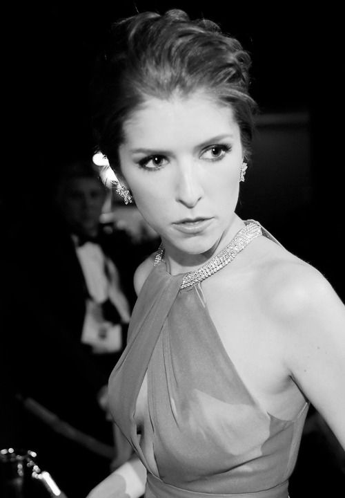 dave de medeiros recommends anna kendrick nipples pic