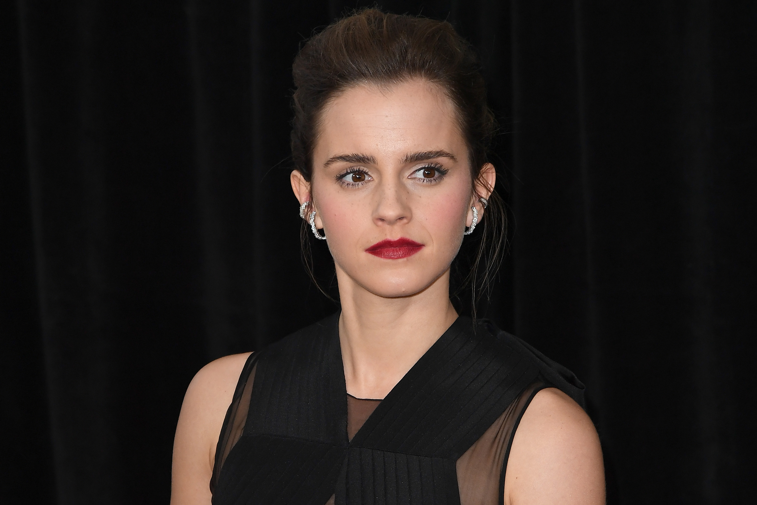 anitra curry recommends emma watson hacked pic