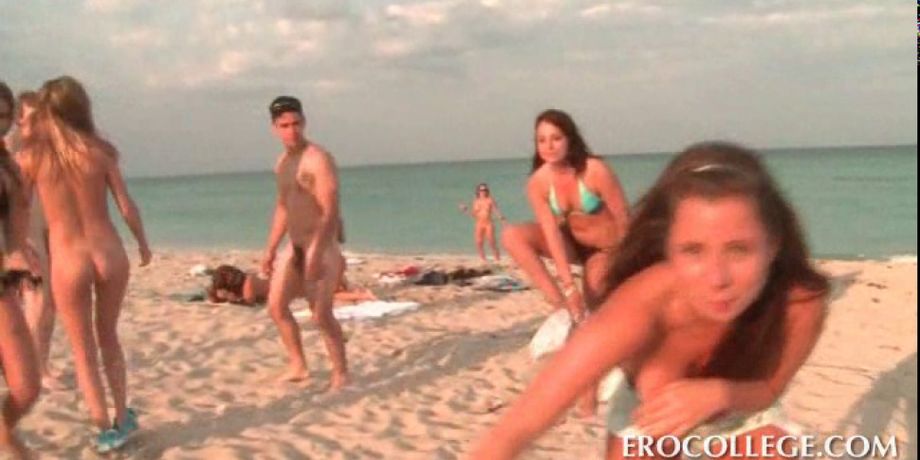 brian coble add photo hot college girl on the beach porn