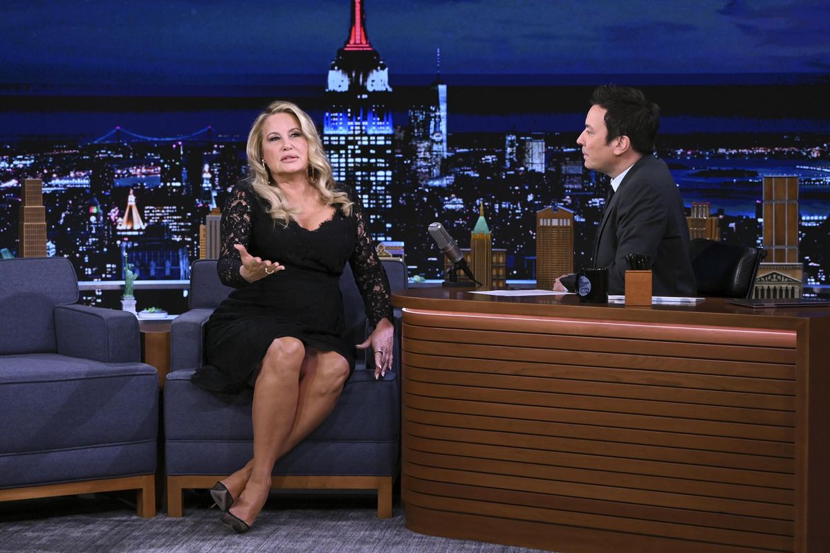 billy tuck recommends Jennifer Coolidge Ass