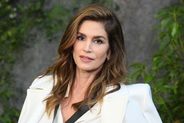 antony rogers recommends Cindy Crawford Nude Photo