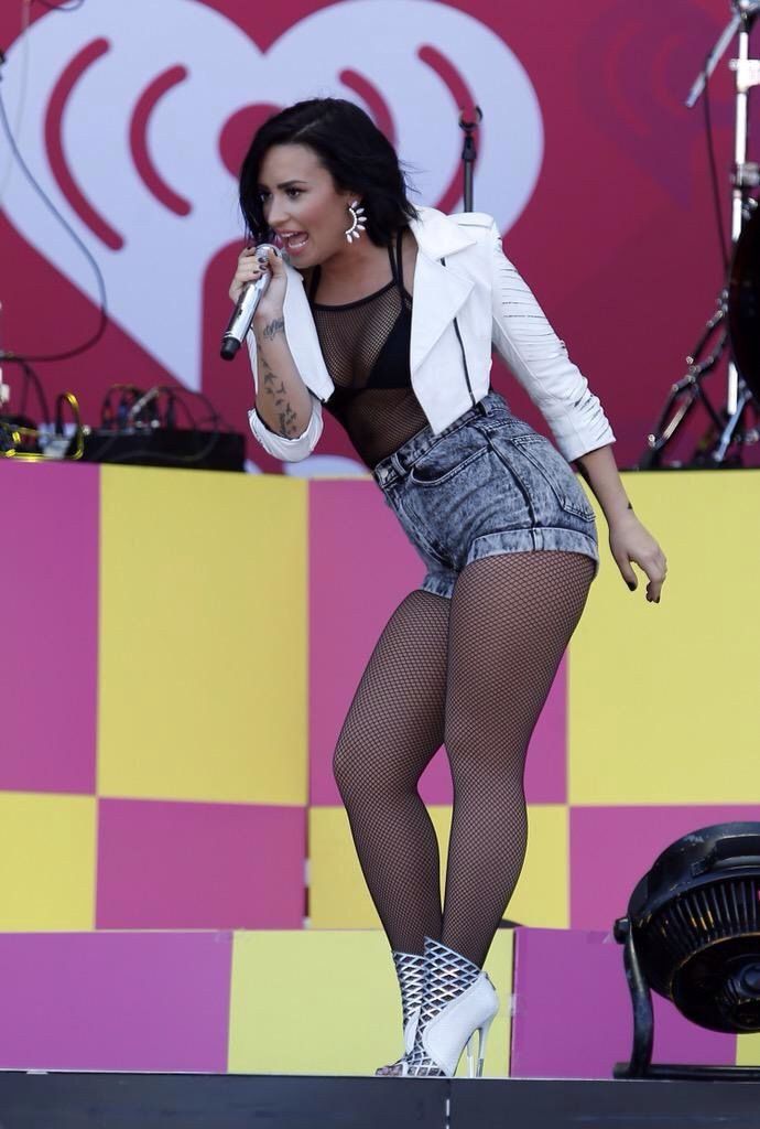 divakar kotian recommends demi lovato big booty pic