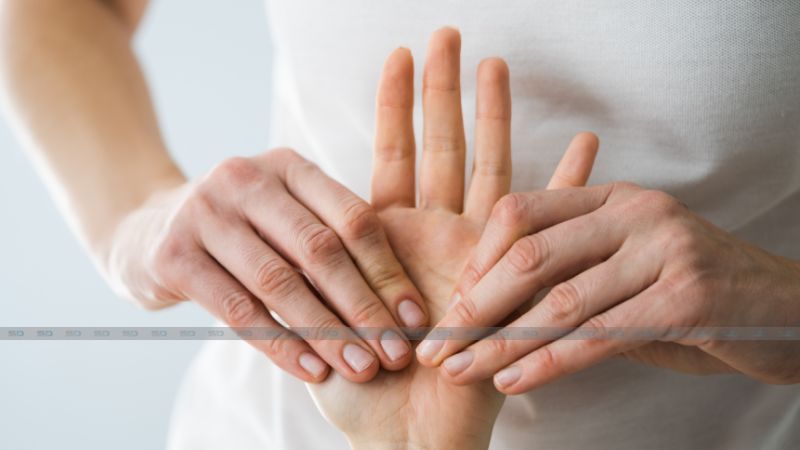 abhinav patel recommends 4 Hands Massage Meaning