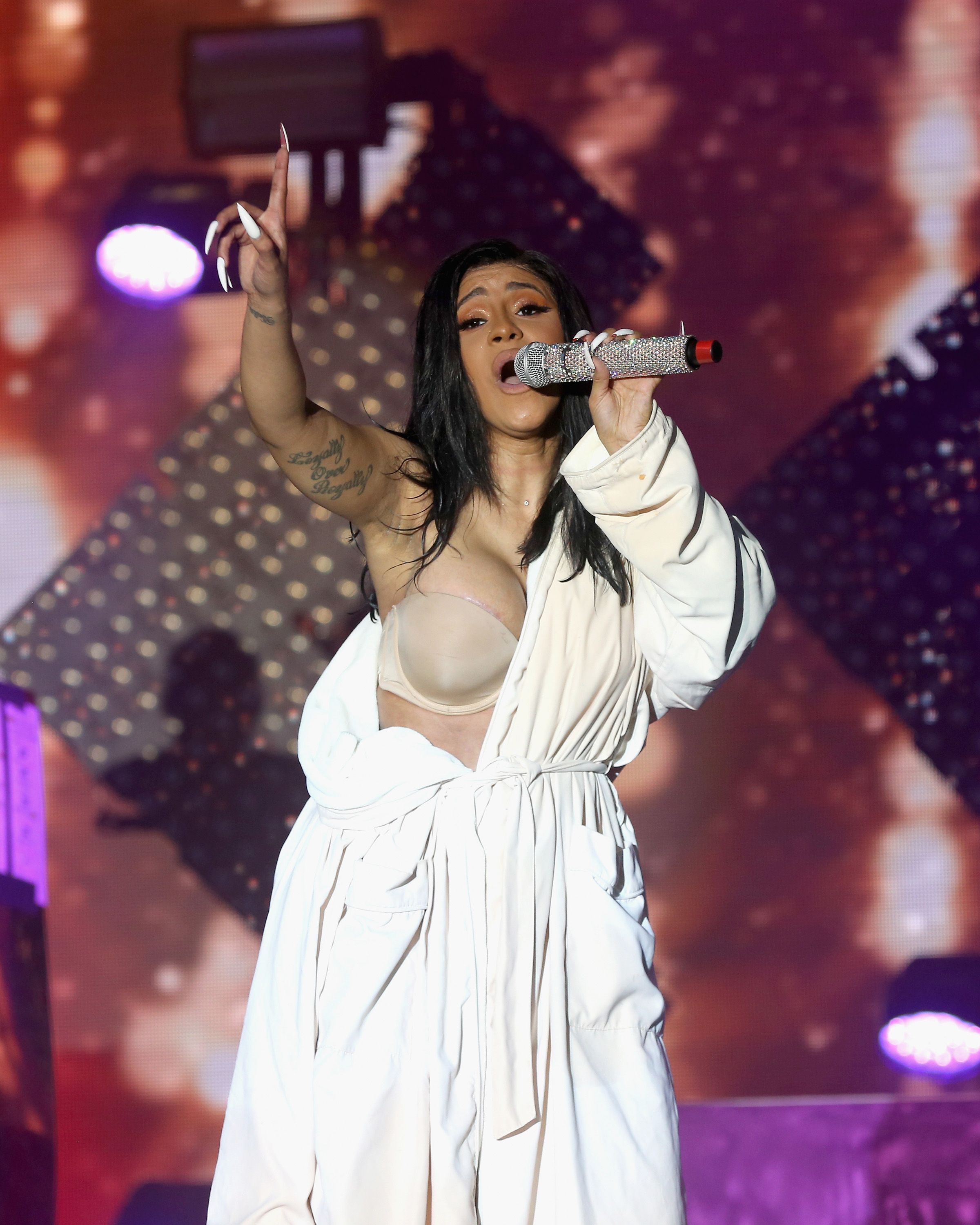 anju makhija recommends cardi b nip slip uncensored pic