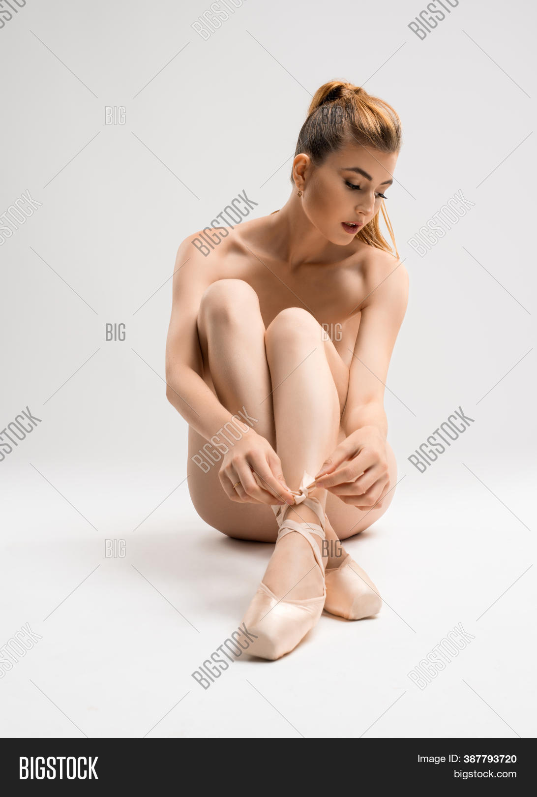 danielle miley recommends naked women in ballet pic