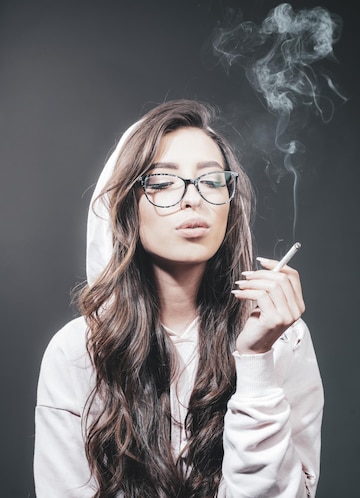 averil lewin recommends cute girls smoking cigarettes pic