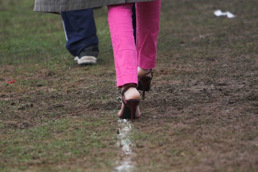 asli erdem recommends high heels in mud pic