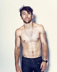 clarissa gregg recommends max schneider nude pic