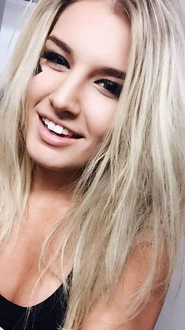 Toni Storm Leaked Pics of facesitting