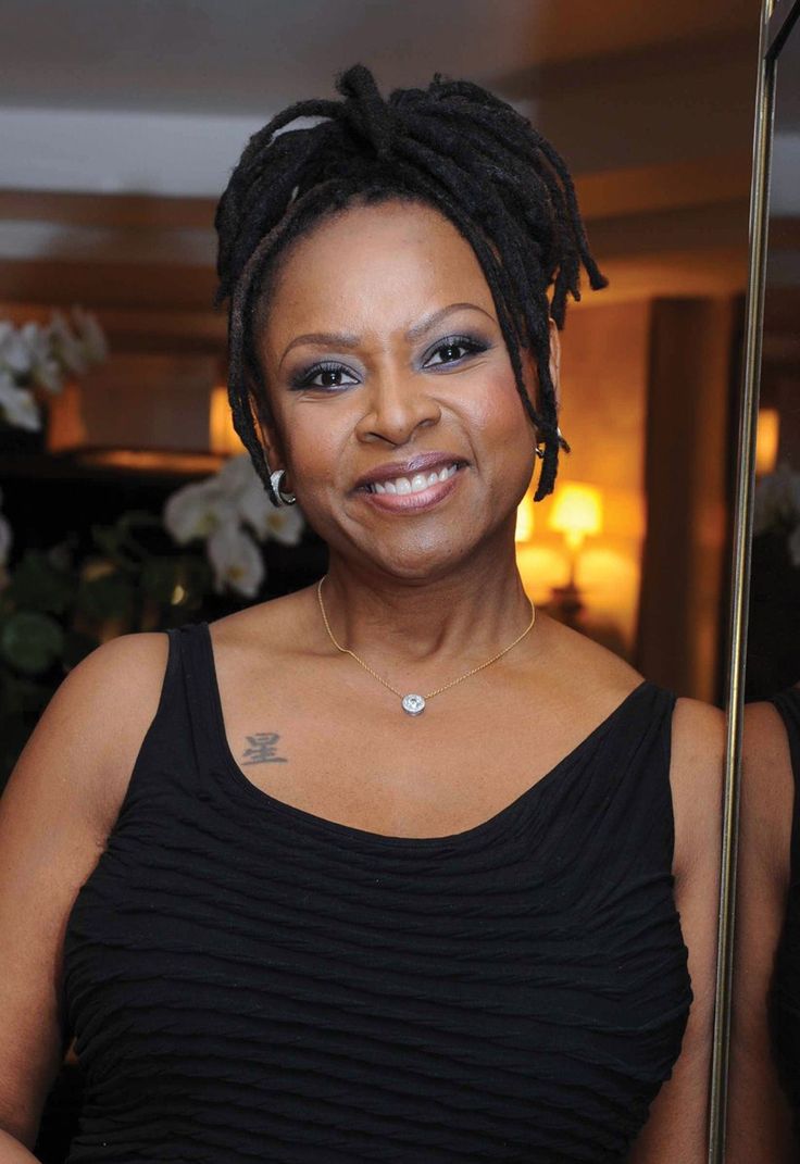 alison ong share robin quivers ass photos