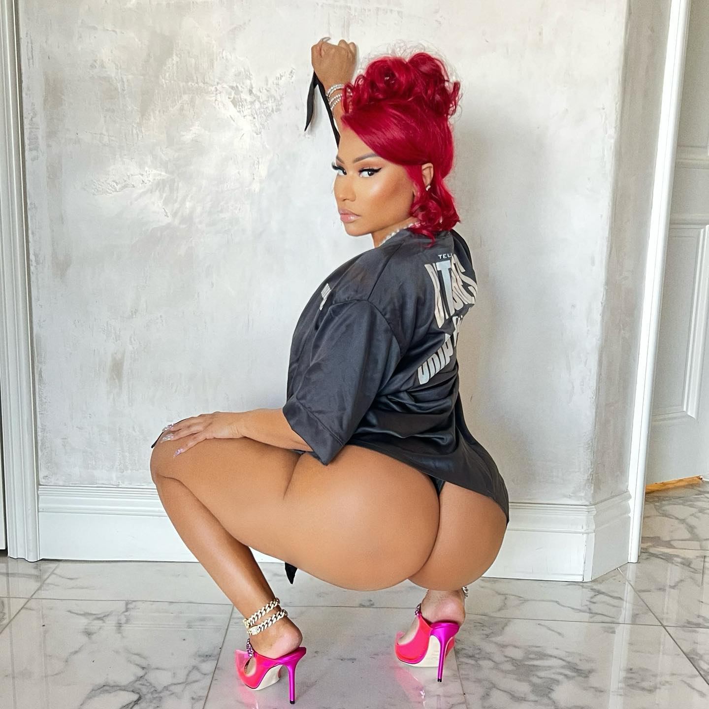 how to get a butt like nicki minaj