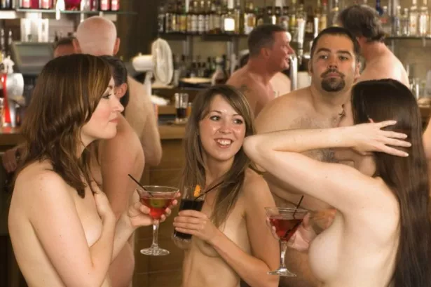 ahmed elnashar recommends nude bar pics pic