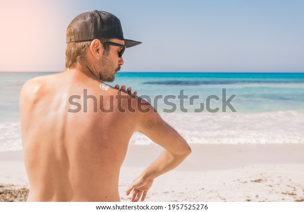 donna bushby recommends guy on beach wearing a speedo porn pic