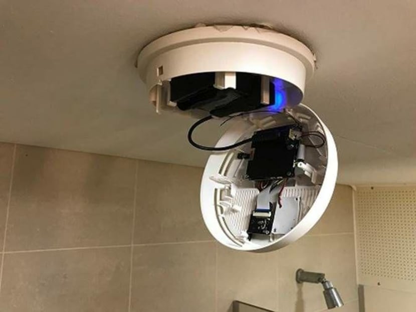 Hidden Toilet Spy Cam door squirt