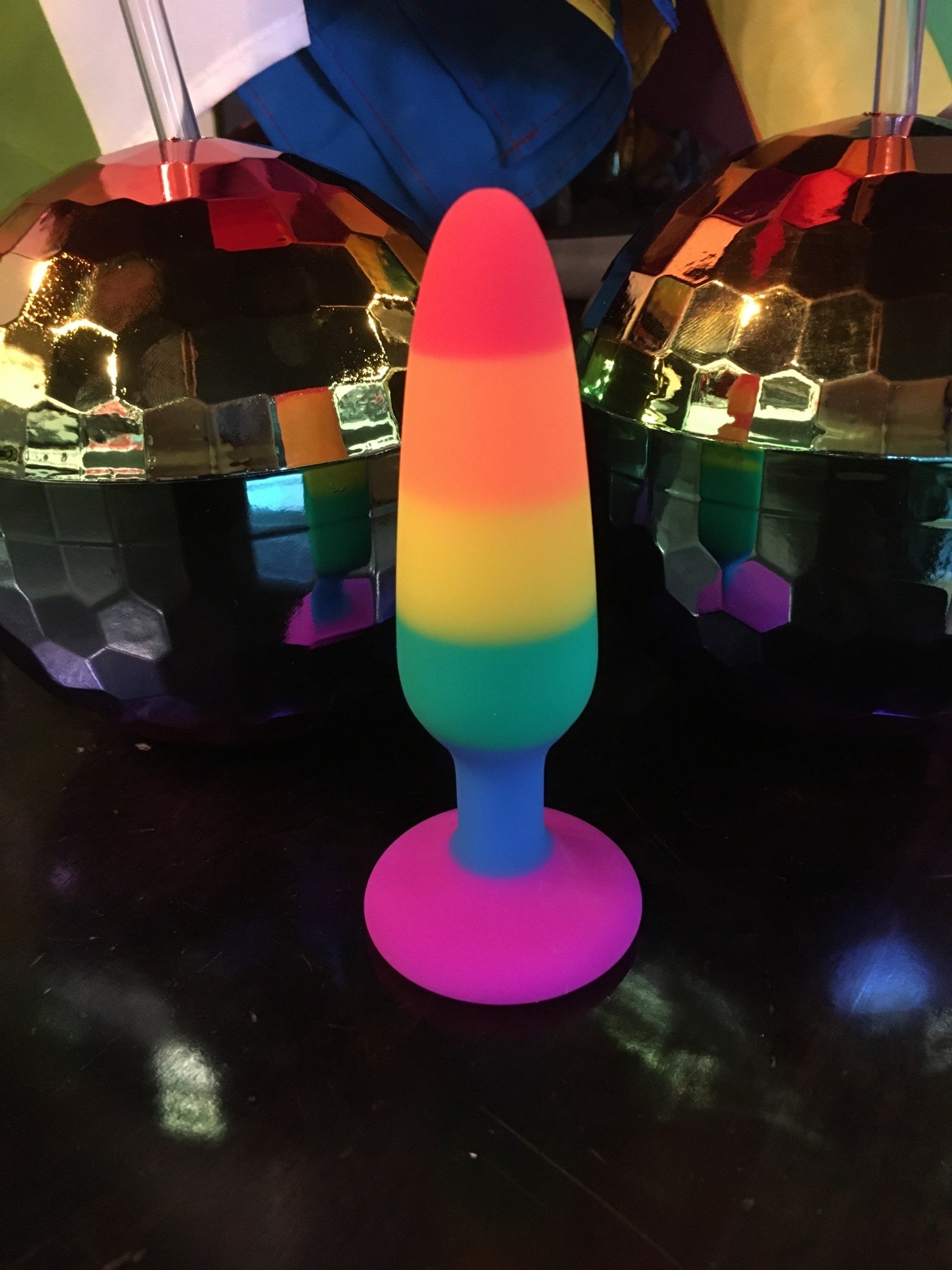 casey ledoux recommends lava lamp butt plug pic