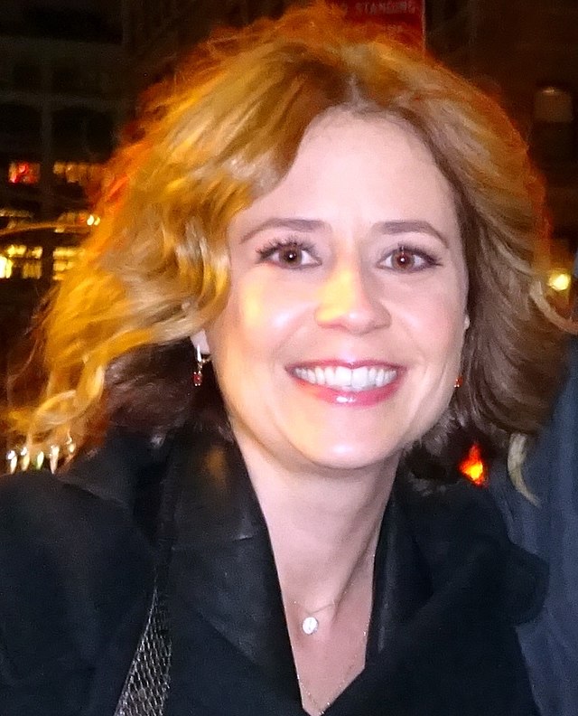 Jenna Fischer Curly Hair parts clitoris