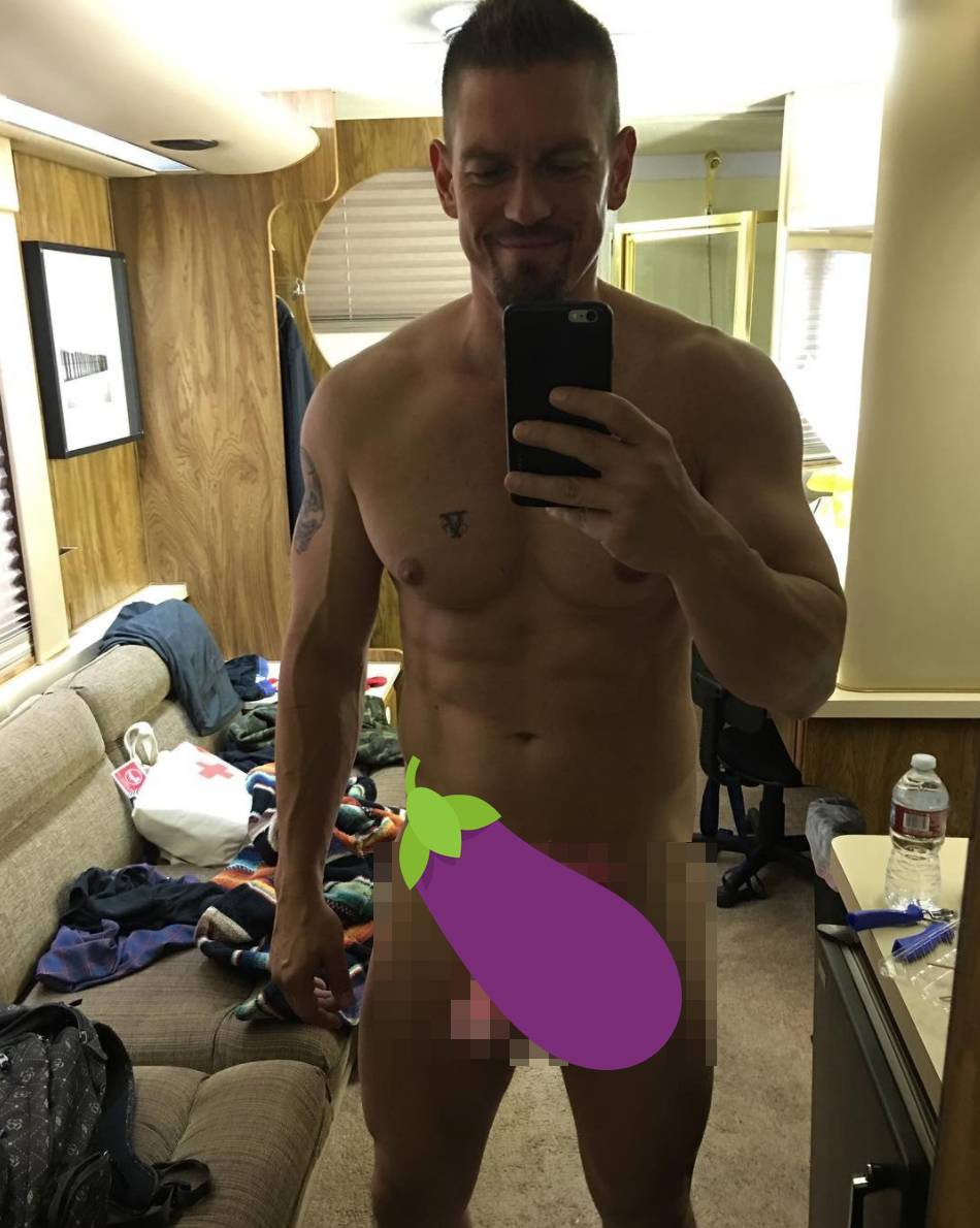 chandler walton recommends ginuwine leaked nudes pic