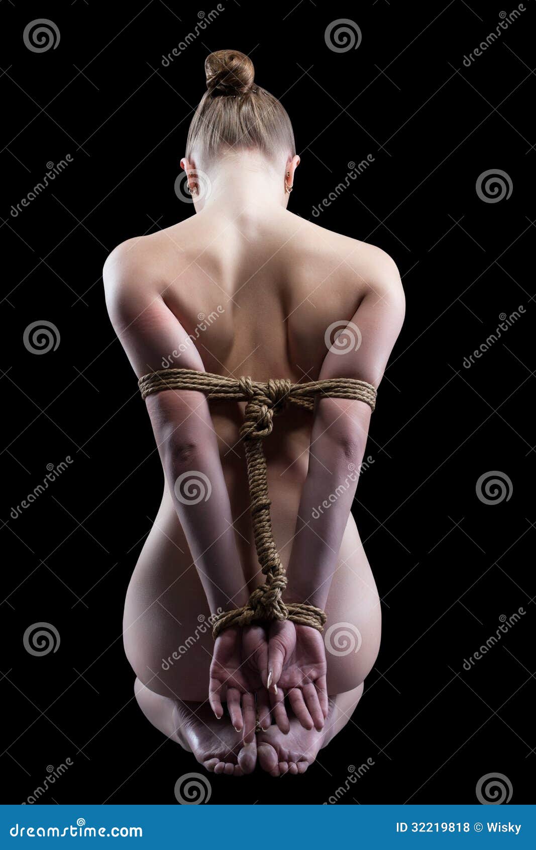 ahmed helmey recommends girls tied up with rope pic