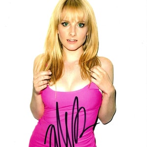 amanda pagett recommends Melissa Rauch Busty