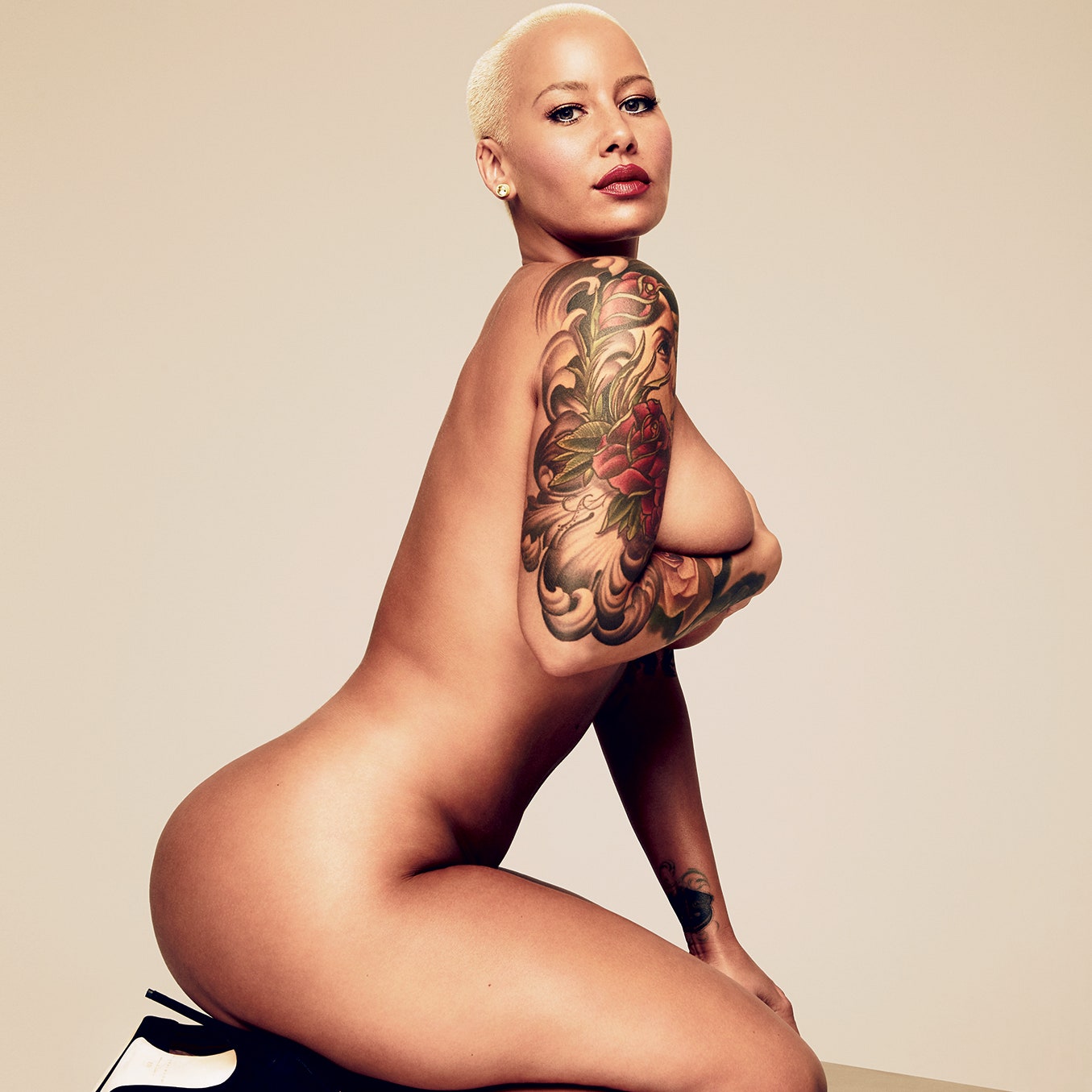 dannielle wood recommends Amber Rose Butt Naked