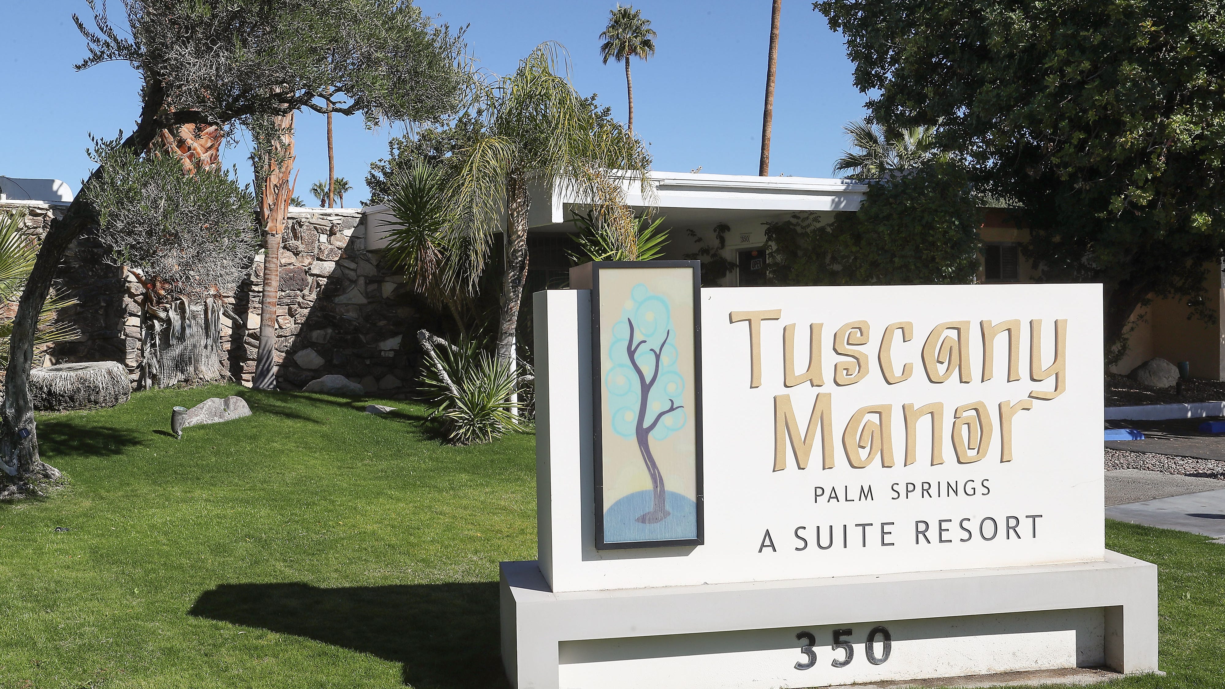 nudist resorts palm springs area