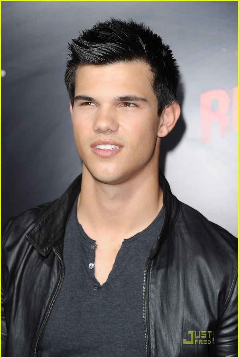 bethany archer recommends taylor lautner nude photos pic