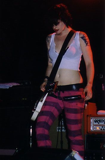 aine crawford add brody dalle nude photo