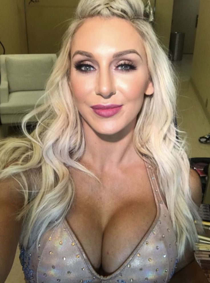 charlotte flair hot photos