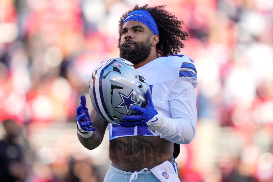 christopher campoto recommends Ezekiel Elliott Mardi Gras