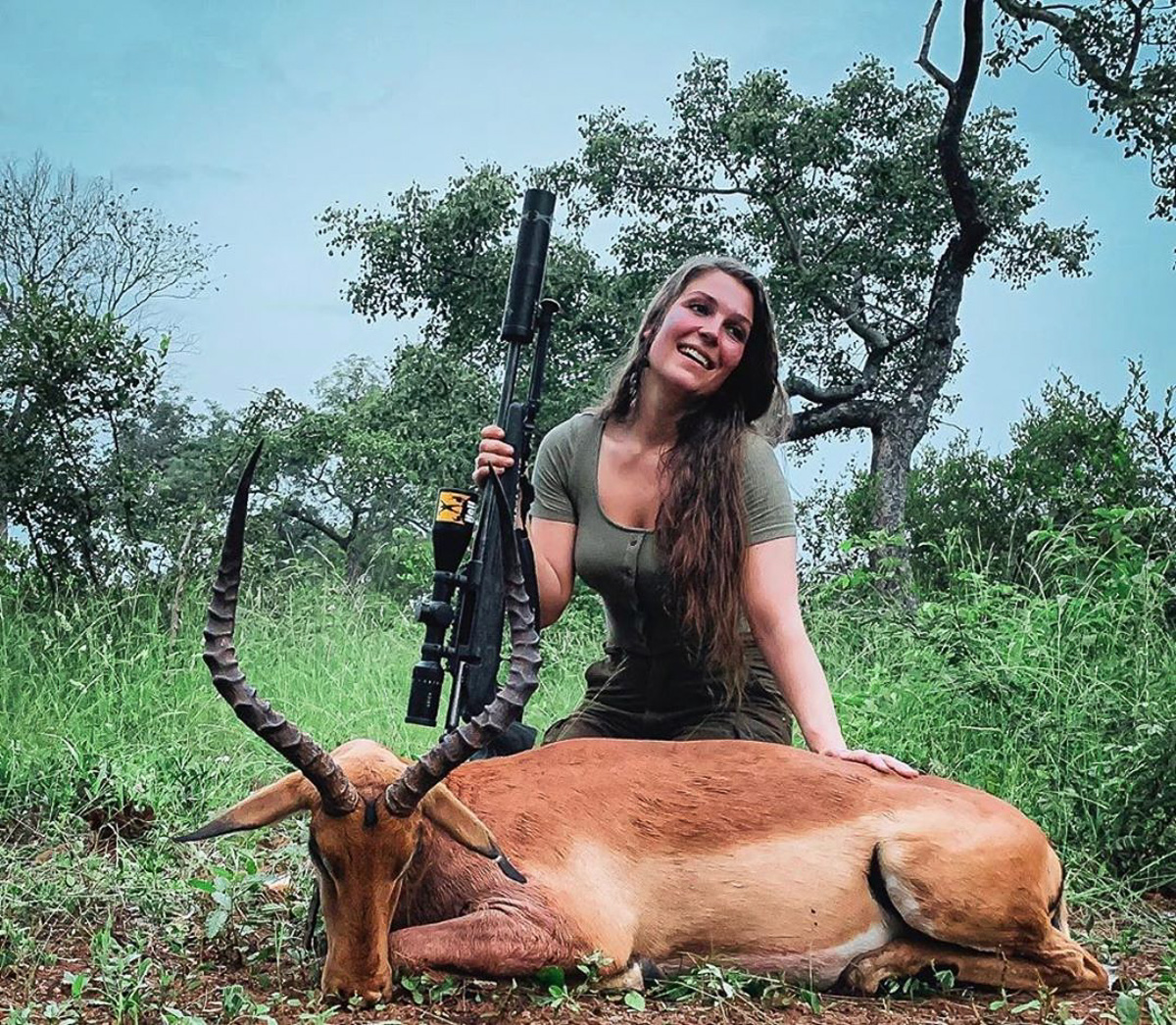Hot Women Deer Hunters con webcam