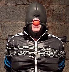 allison colley recommends How To Put On A Ball Gag