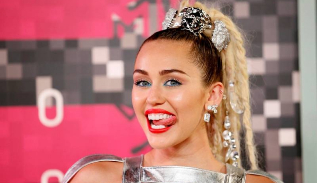 dewi mayawati recommends Miley Cyrus Playboy