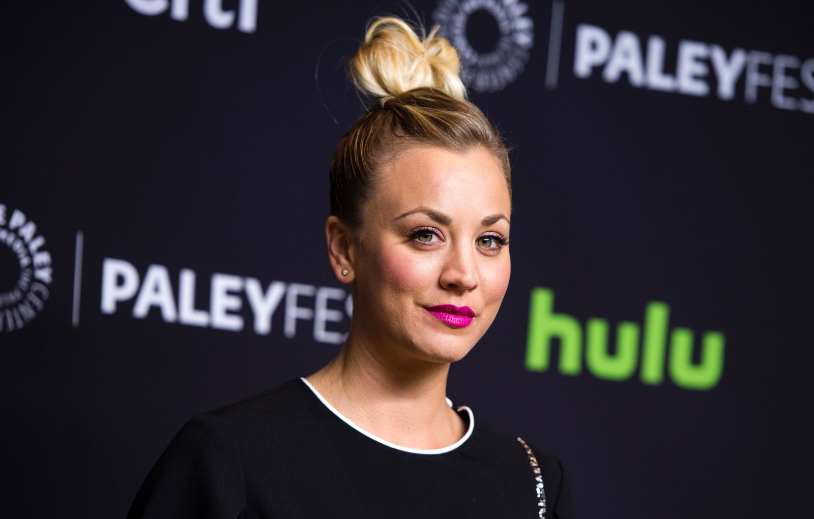 don branch recommends Kaley Cuoco Snapchat Flash