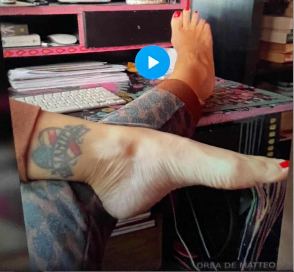 abbie andrews recommends drea de matteo feet pic