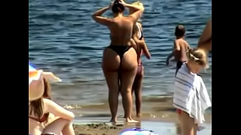 brenda ruch recommends Huge Booty On The Beach Porn