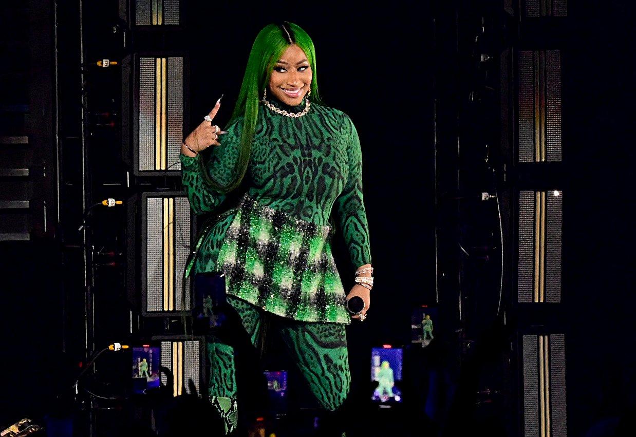 carole yvette rogers recommends nicki minaj slow motion pic