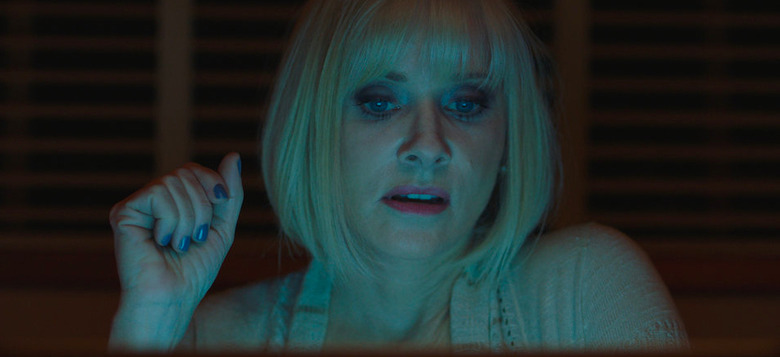 beth voss recommends barbara crampton nude pic