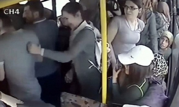 bryan hardin add lady groped on bus photo