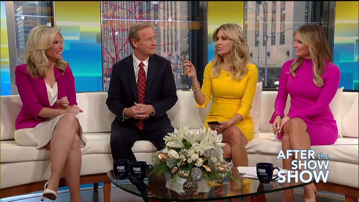 adam lalor recommends hot fox news anchors legs pic