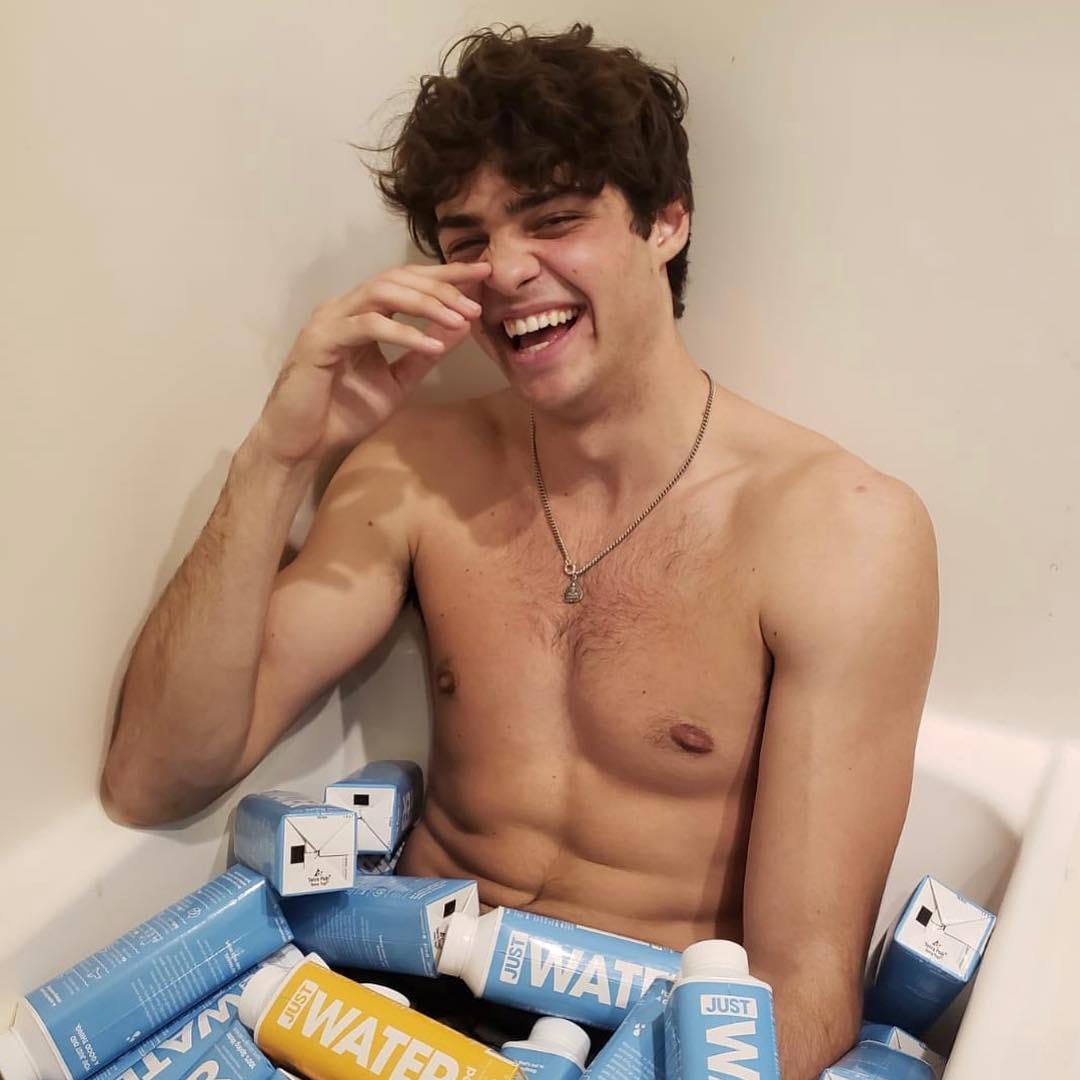 noah centenio nudes